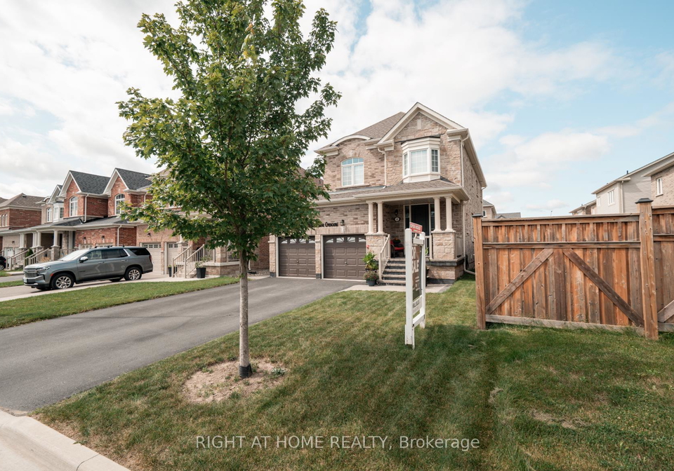4-bill-hutchinson-crescent-clarington-ontario-e13699336