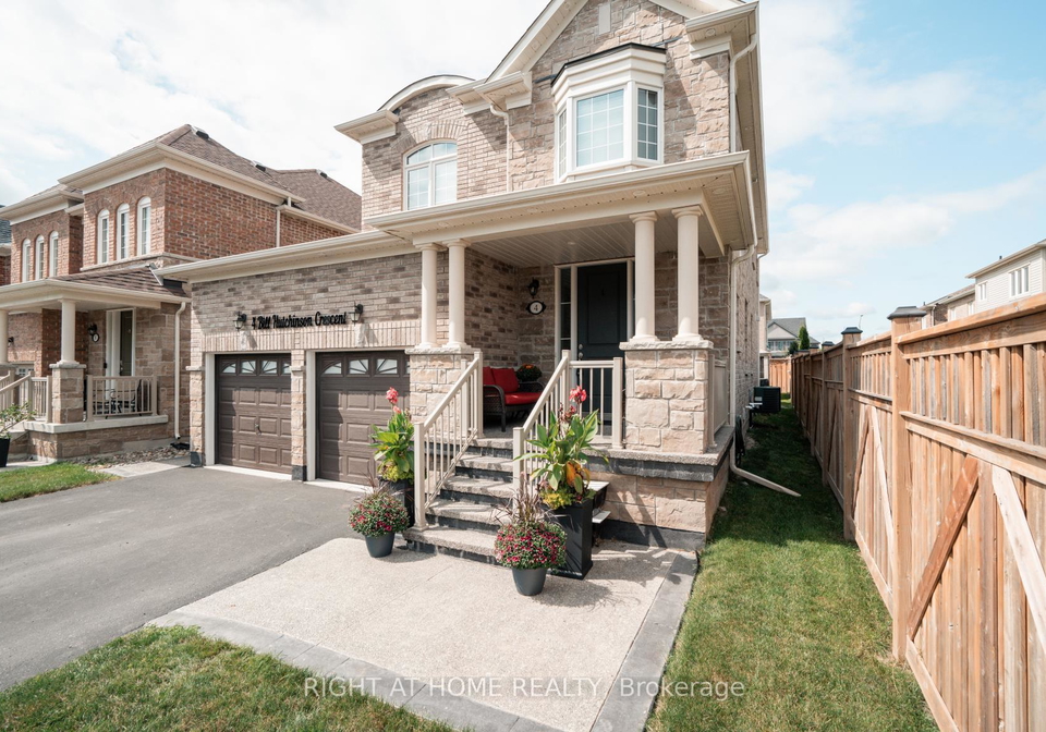 4-bill-hutchinson-crescent-clarington-ontario-e13699336