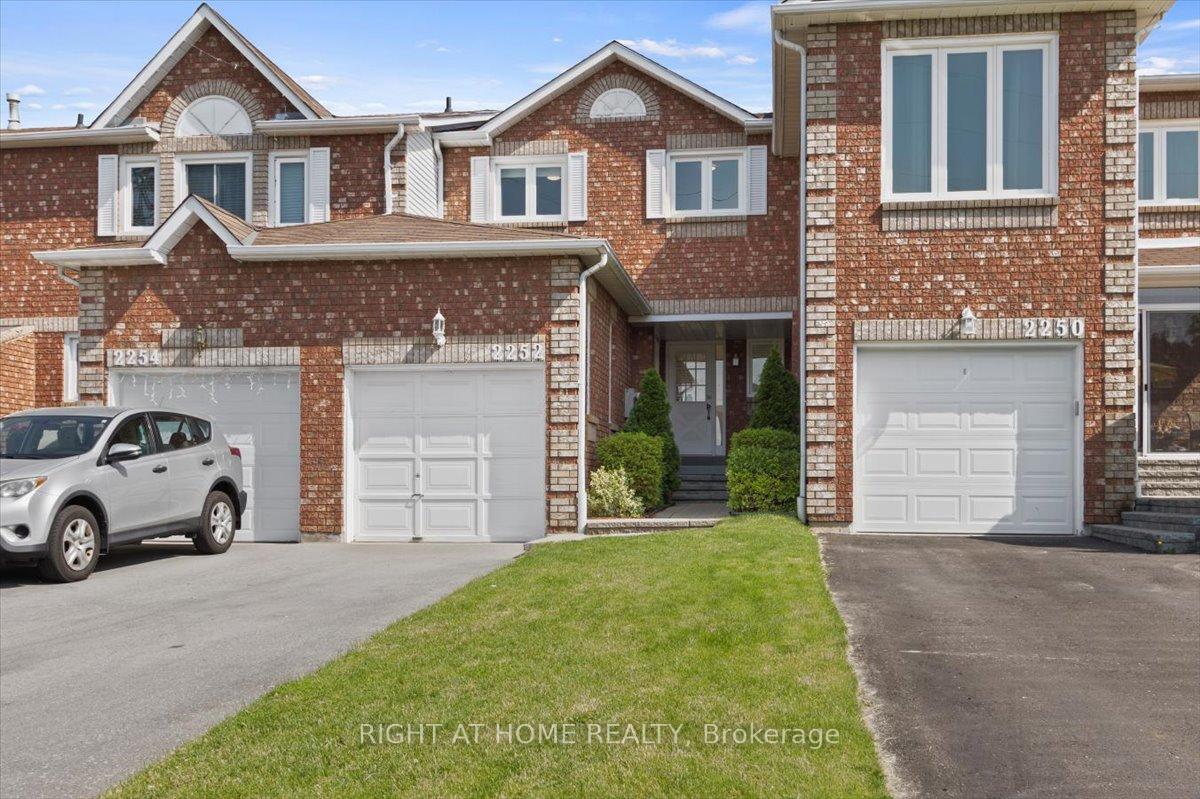 2252-wildwood-crescent-pickering-ontario-e13699628