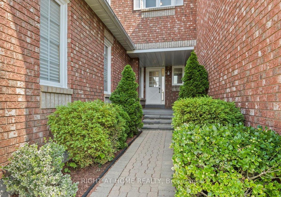 2252-wildwood-crescent-pickering-ontario-e13699628