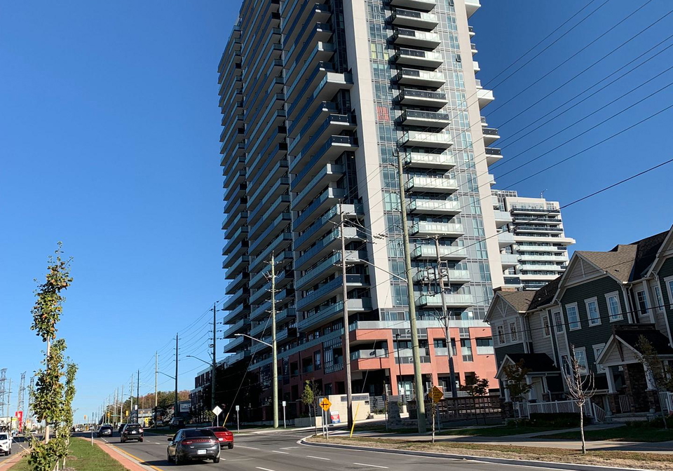 2545-simcoe-street-n-oshawa-ontario-e13699712