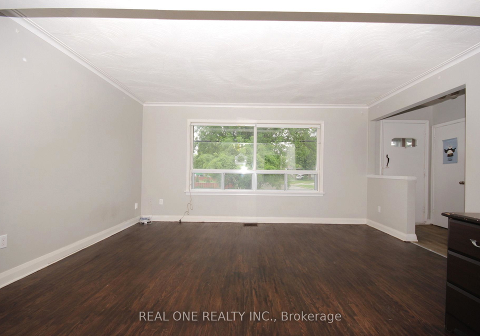 157-shropshire-drive-toronto-scarborough-ontario-e13699952