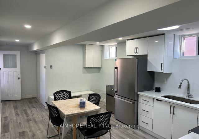 47-hepscott-terrace-toronto-scarborough-ontario-e13700038