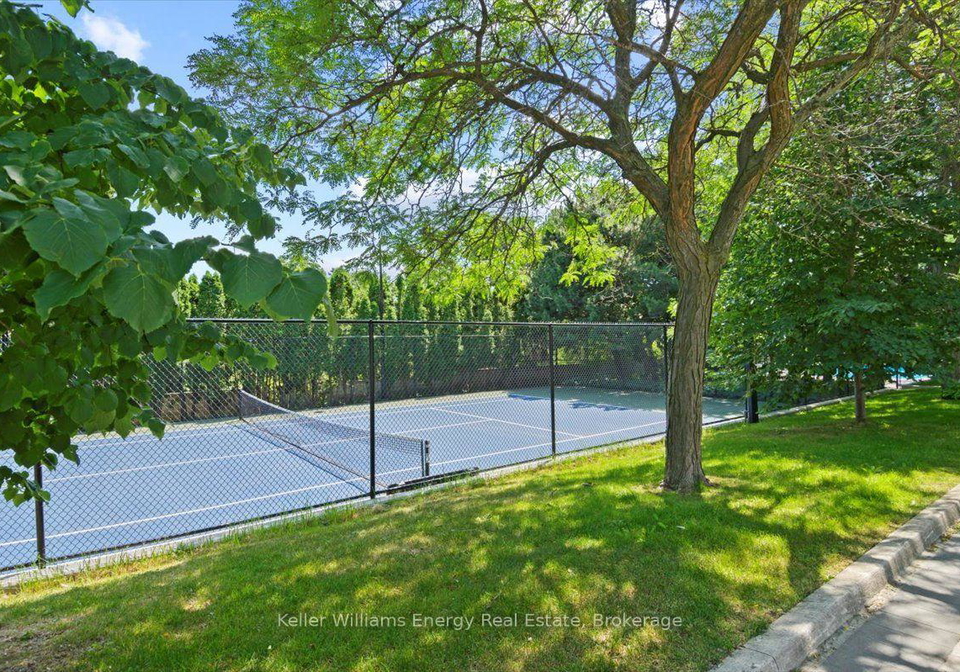 4727-sheppard-avenue-e-toronto-scarborough-ontario-e13700086