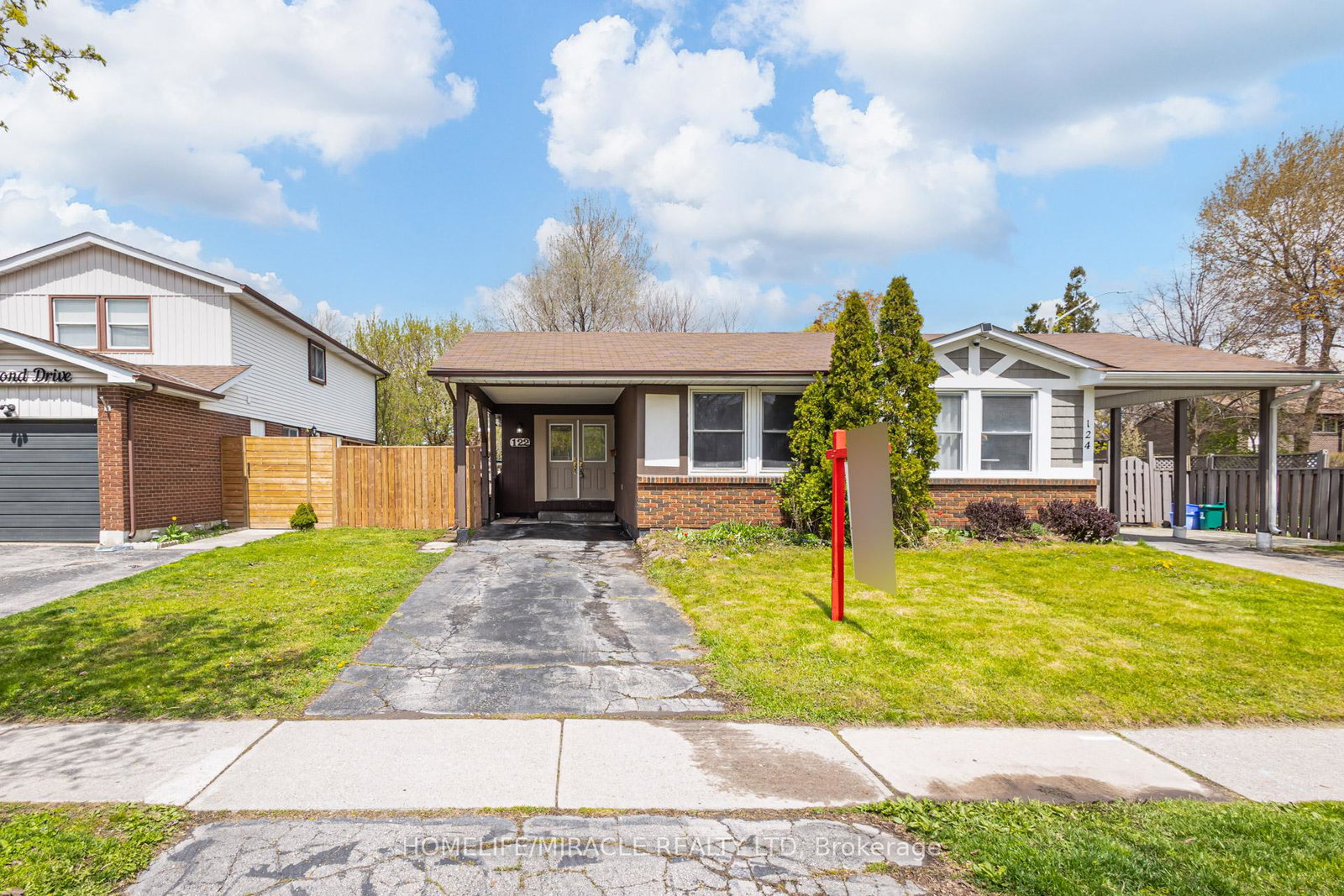122-ormond-drive-oshawa-ontario-e13700102