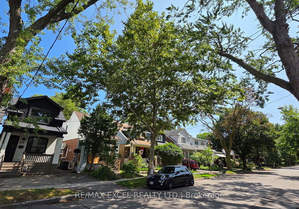 171-langford-avenue-toronto-east-york-ontario-e13700166