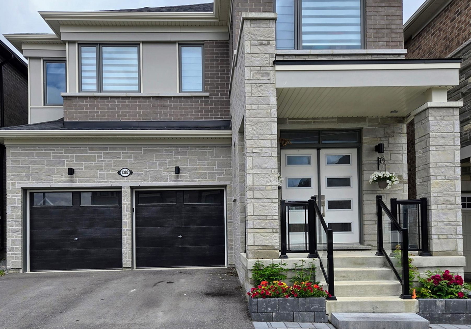 1382-stillmeadow-lane-pickering-ontario-e13700794