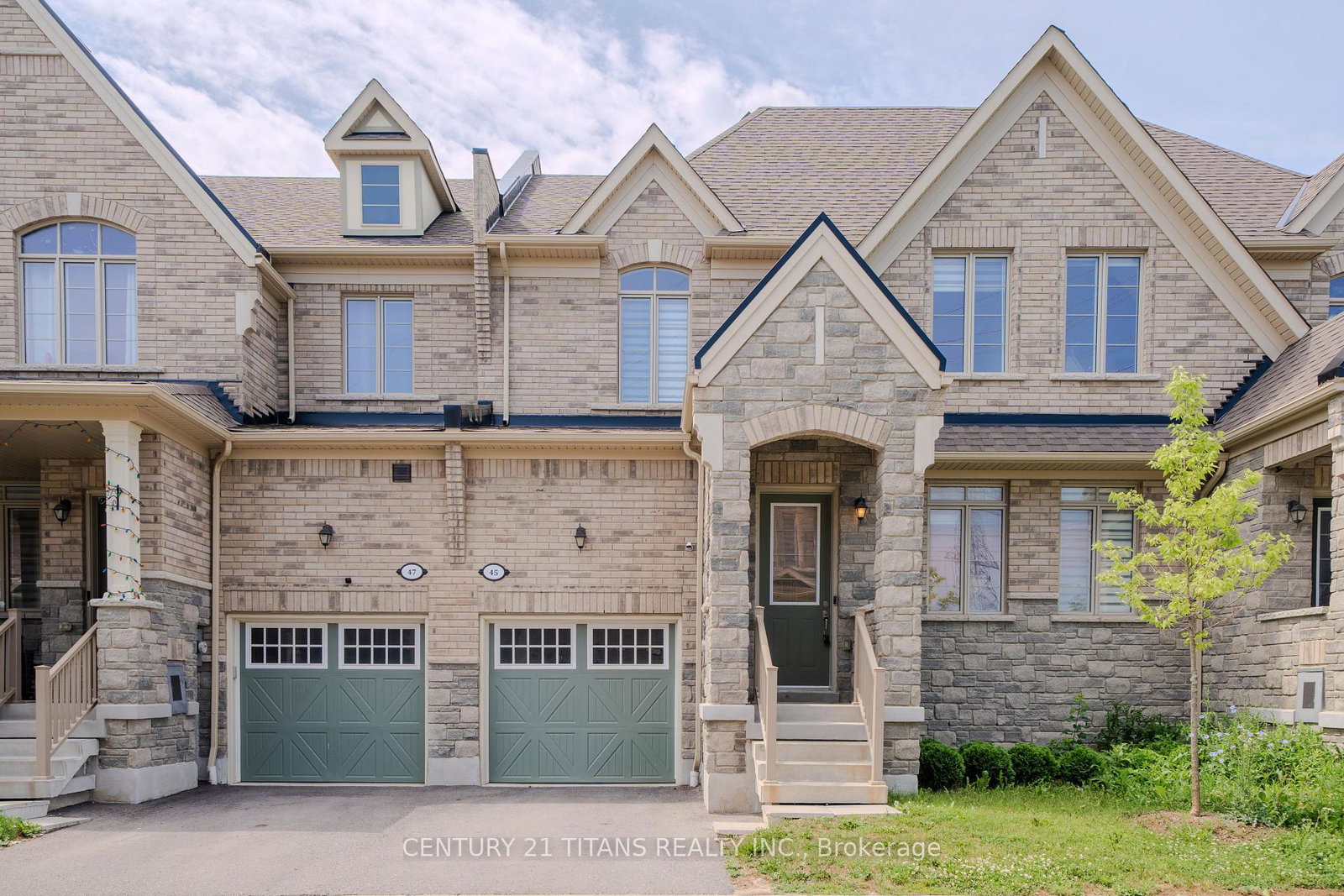 45-cachia-lane-ajax-ontario-e13700814