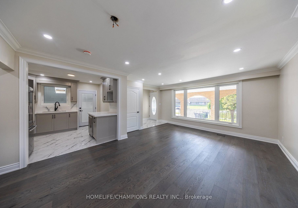 1083-birchmount-road-toronto-scarborough-ontario-e13701002