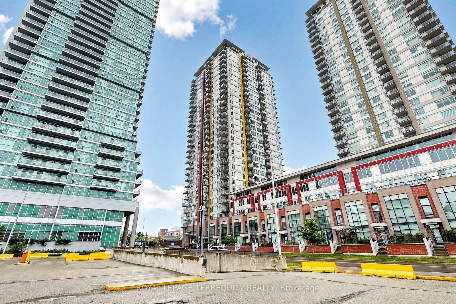 25-town-centre-court-toronto-scarborough-ontario-e13701084