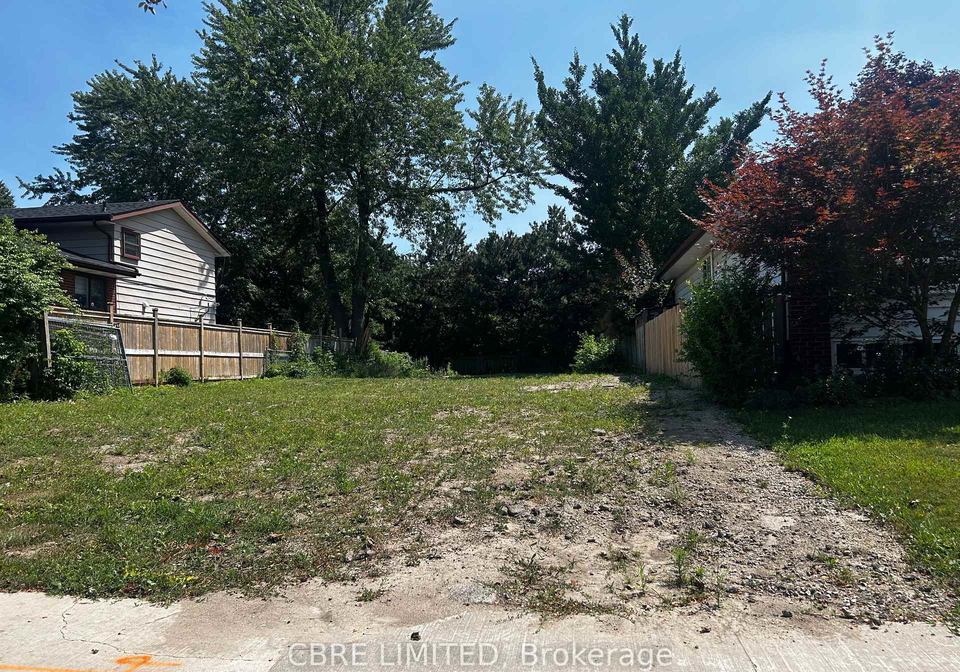 46-howell-square-toronto-scarborough-ontario-e13701208