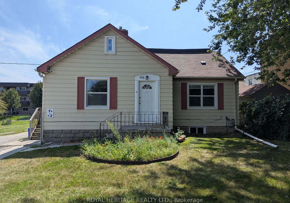 95dundas-street-e-whitby-ontario-e13701340