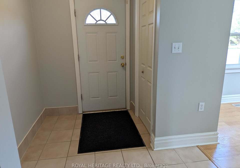 95dundas-street-e-whitby-ontario-e13701340