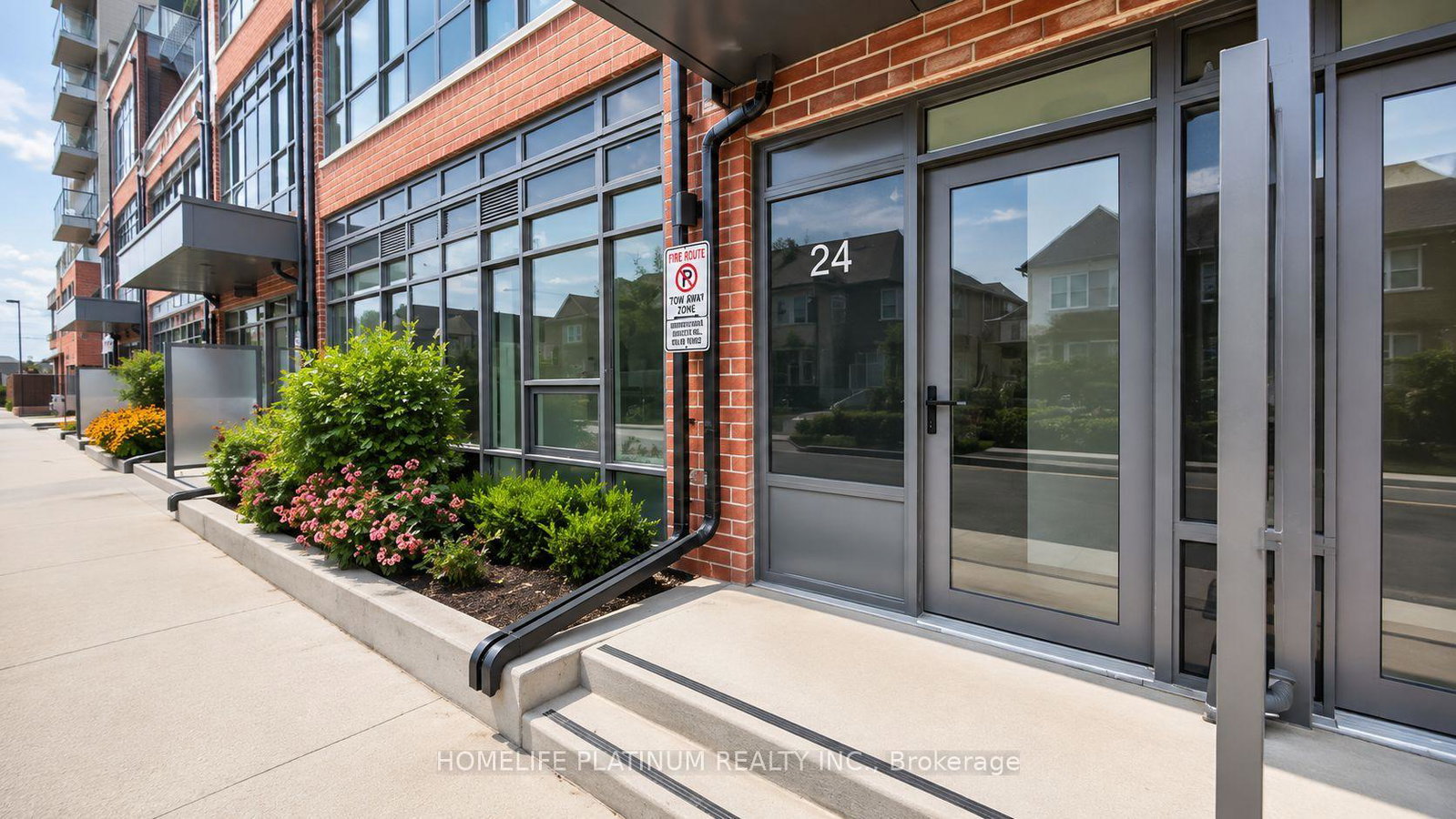 24-alpine-symphony-path-oshawa-ontario-e13701494