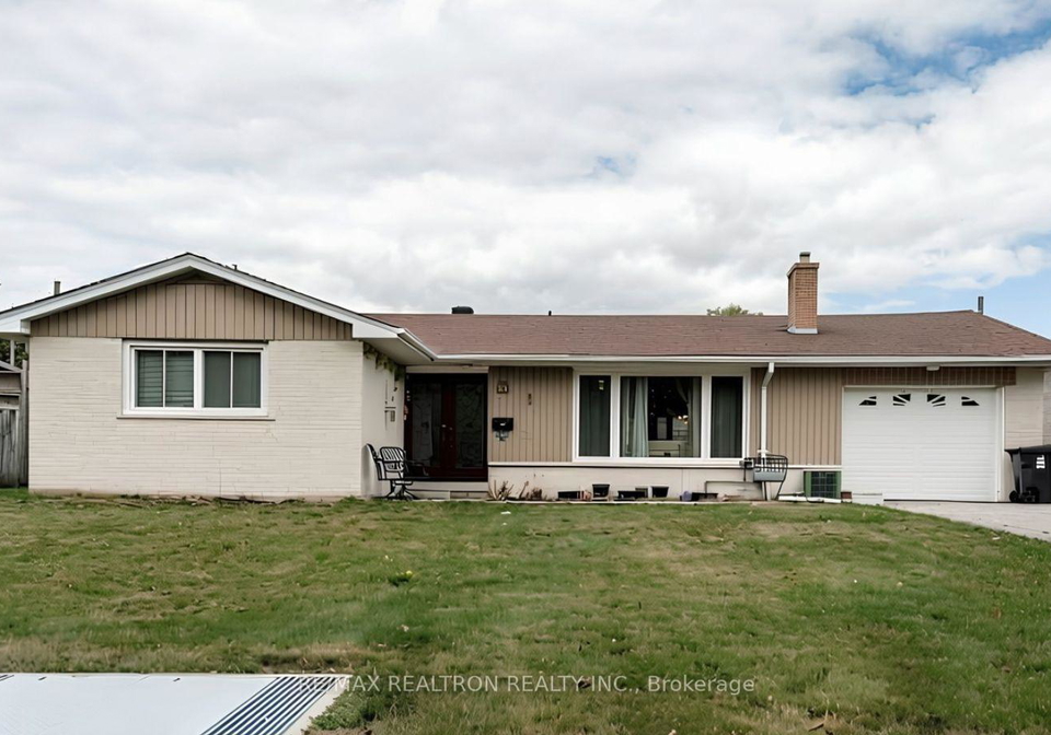 40-toynbee-trail-toronto-scarborough-ontario-e13701496