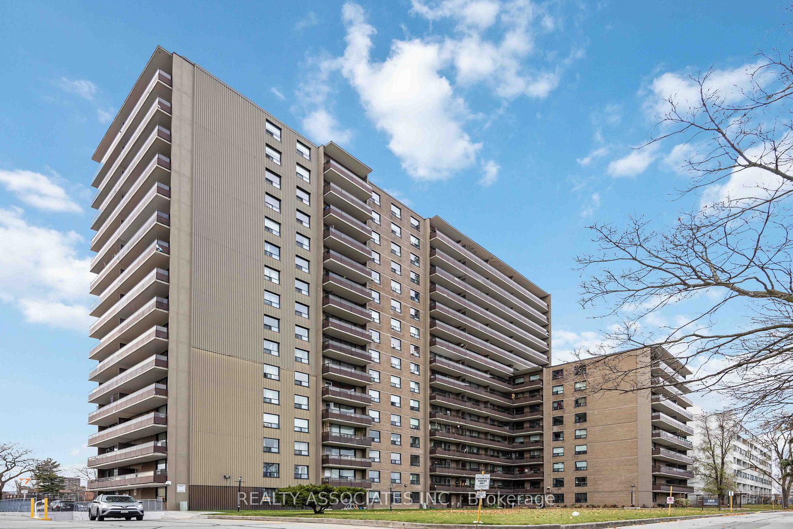 180-markham-road-toronto-scarborough-ontario-e13701792