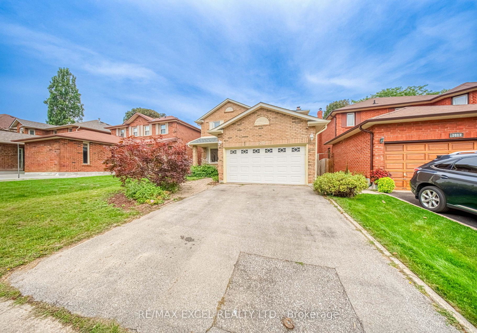 1019-rouge-valley-drive-pickering-ontario-e13701892