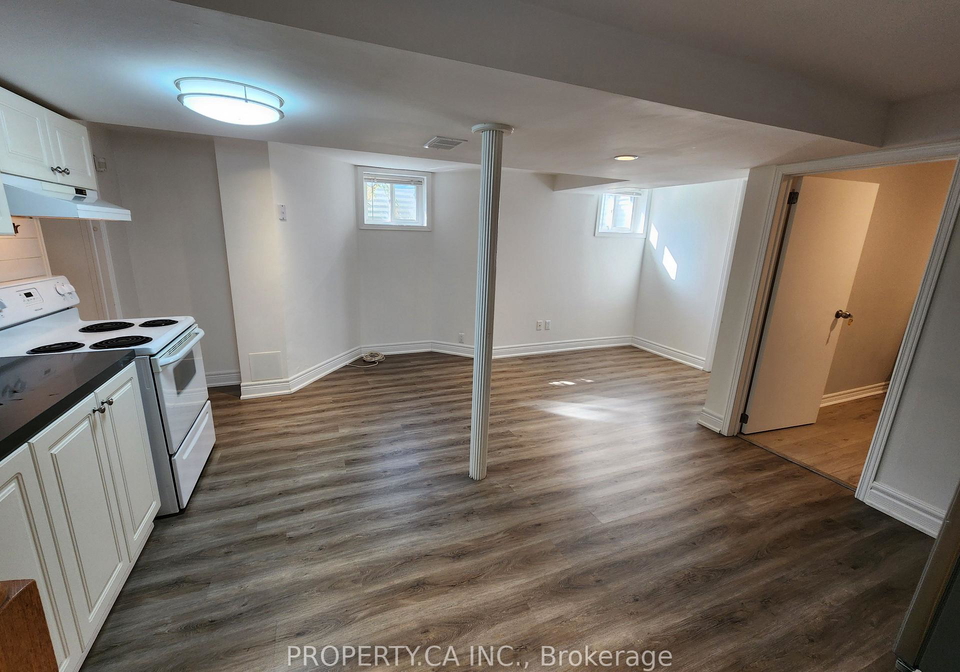 159-sandyhook-square-toronto-scarborough-ontario-e13702272