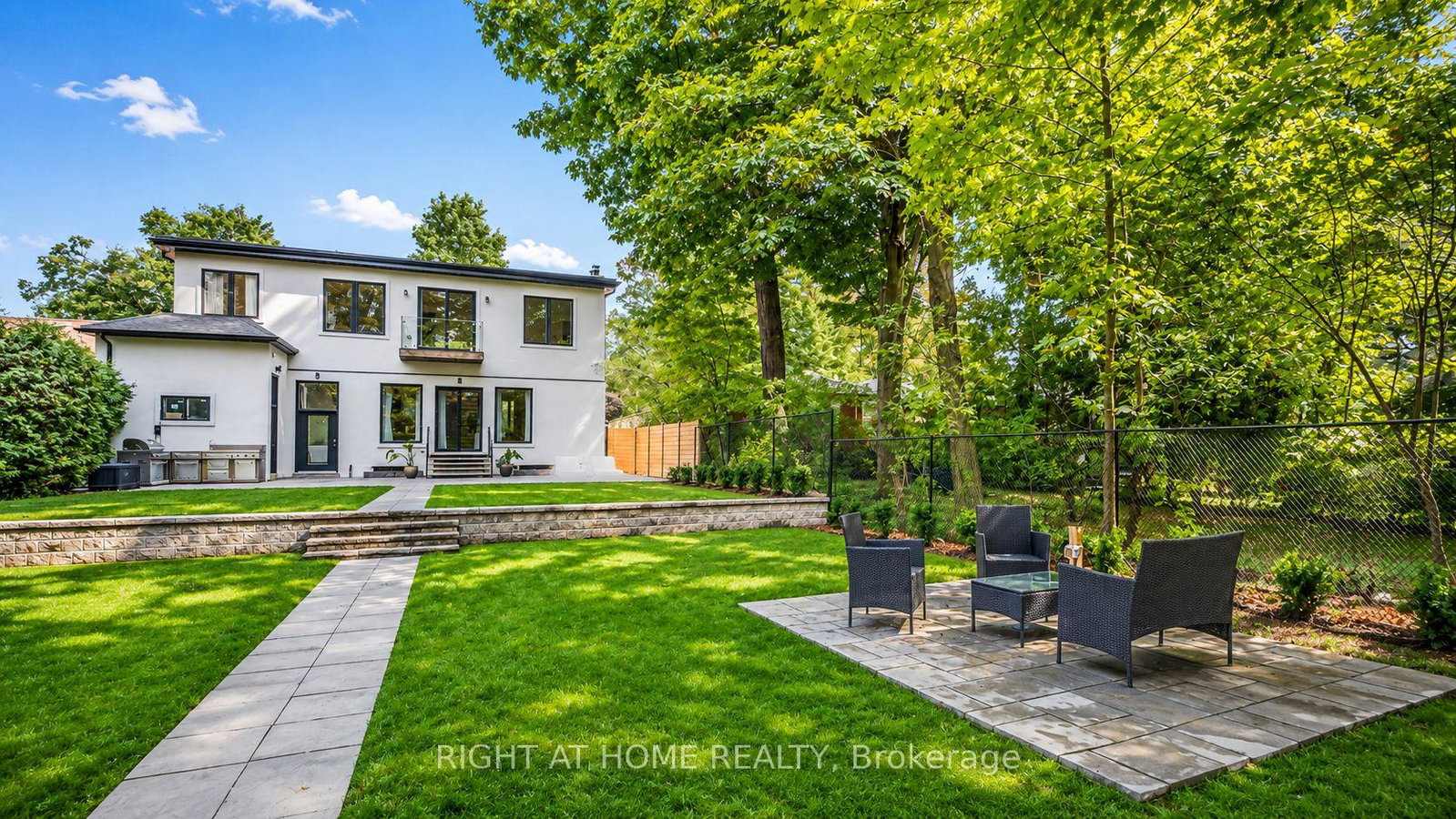 64-larwood-boulevard-toronto-scarborough-ontario-e13702488