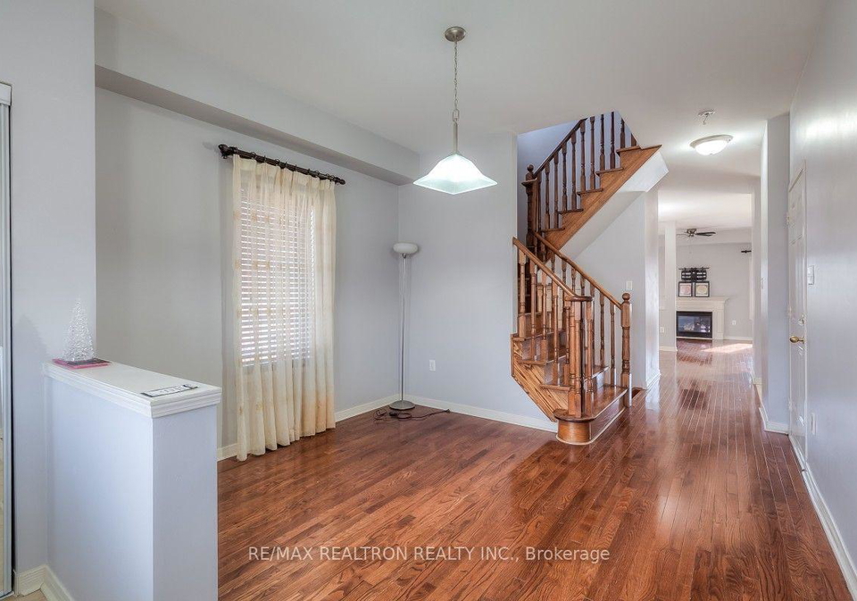 41-oceanpearl-crescent-n-whitby-ontario-e13702602