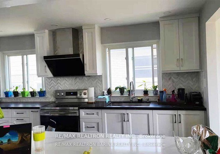 157-darlingside-drive-toronto-scarborough-ontario-e13702686