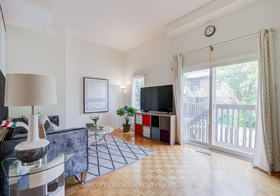 6-thunder-grove-toronto-scarborough-ontario-e13702718