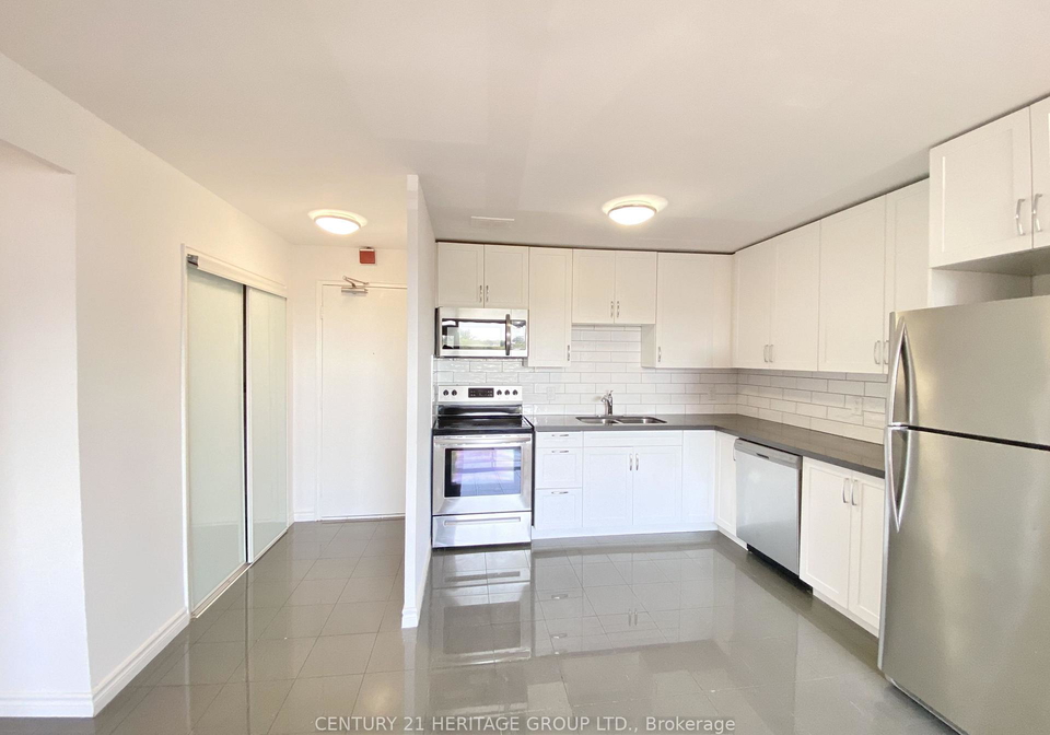 3111-eglinton-avenue-e-toronto-scarborough-ontario-e13702864