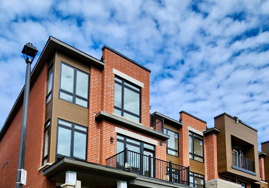 512-littlewood-lane-ajax-ontario-e13702866