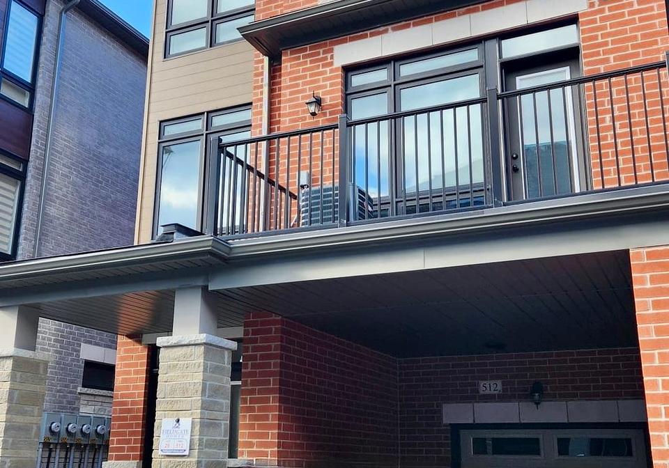 512-littlewood-lane-ajax-ontario-e13702866