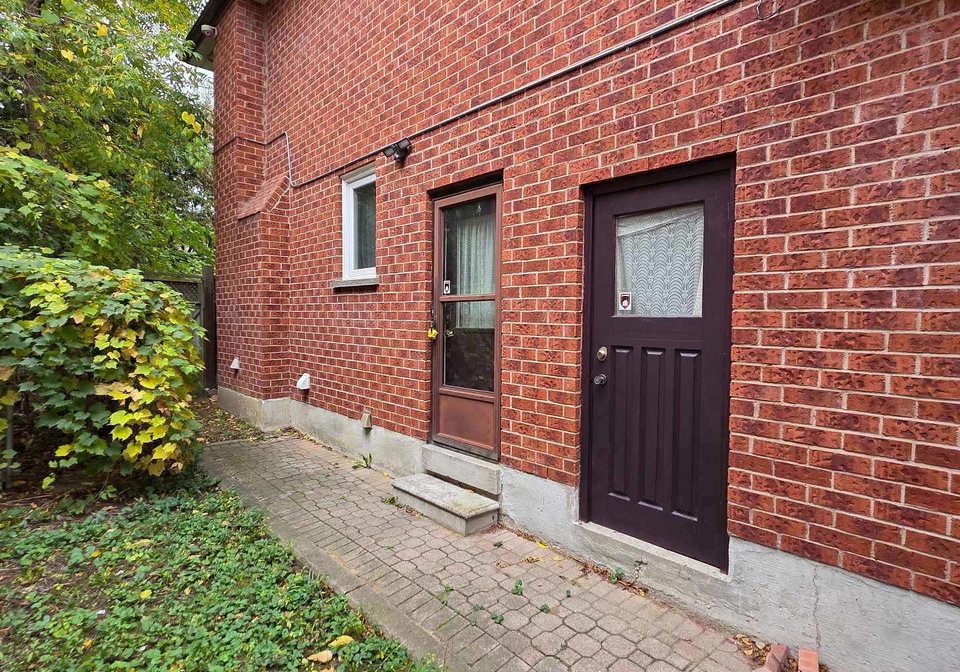 75-glenthorne-drive-toronto-scarborough-ontario-e13703300