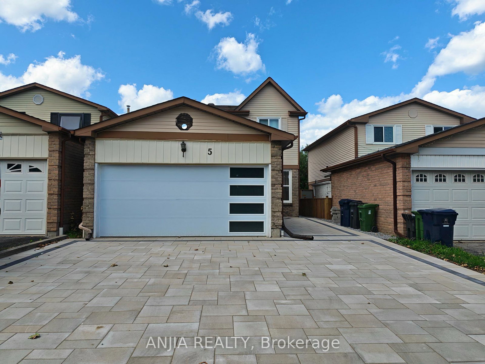 5-muirlands-drive-toronto-scarborough-ontario-e13703336