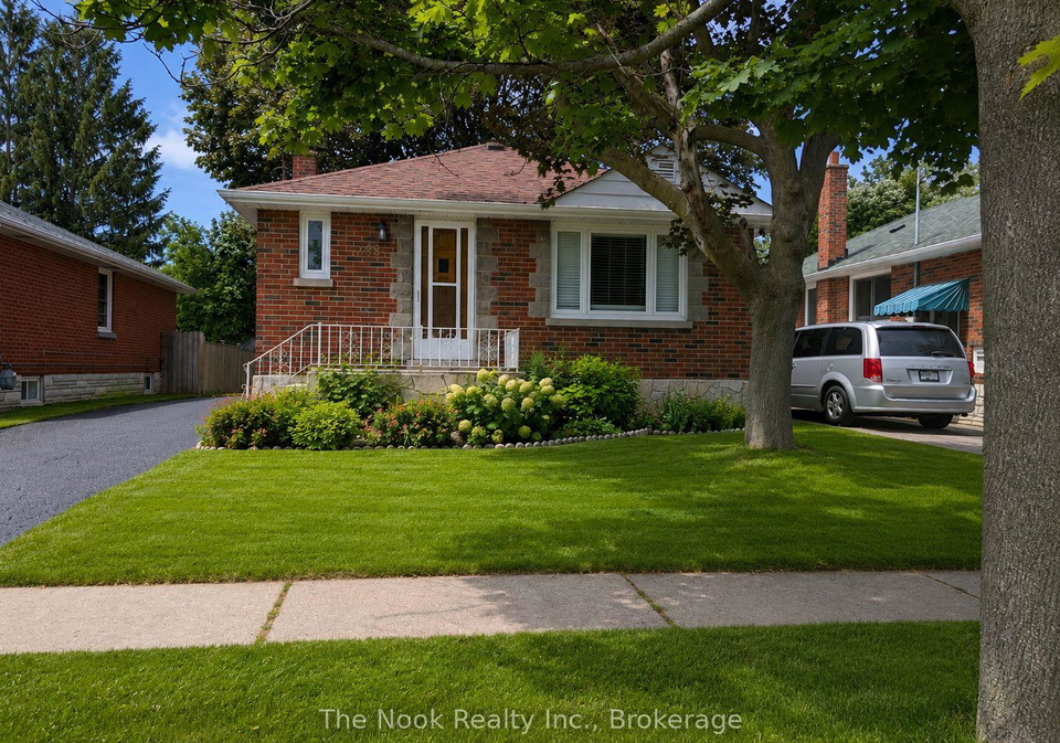 288-cadillac-avenue-s-oshawa-ontario-e13703462