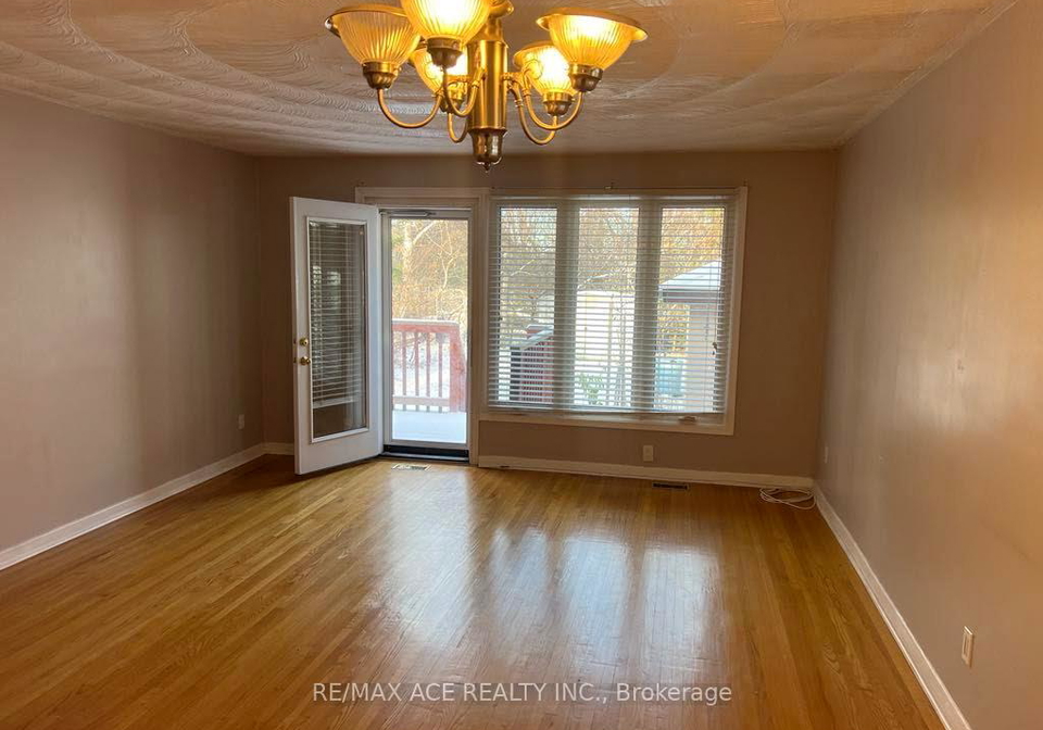 26-oakridge-drive-toronto-scarborough-ontario-e13703586
