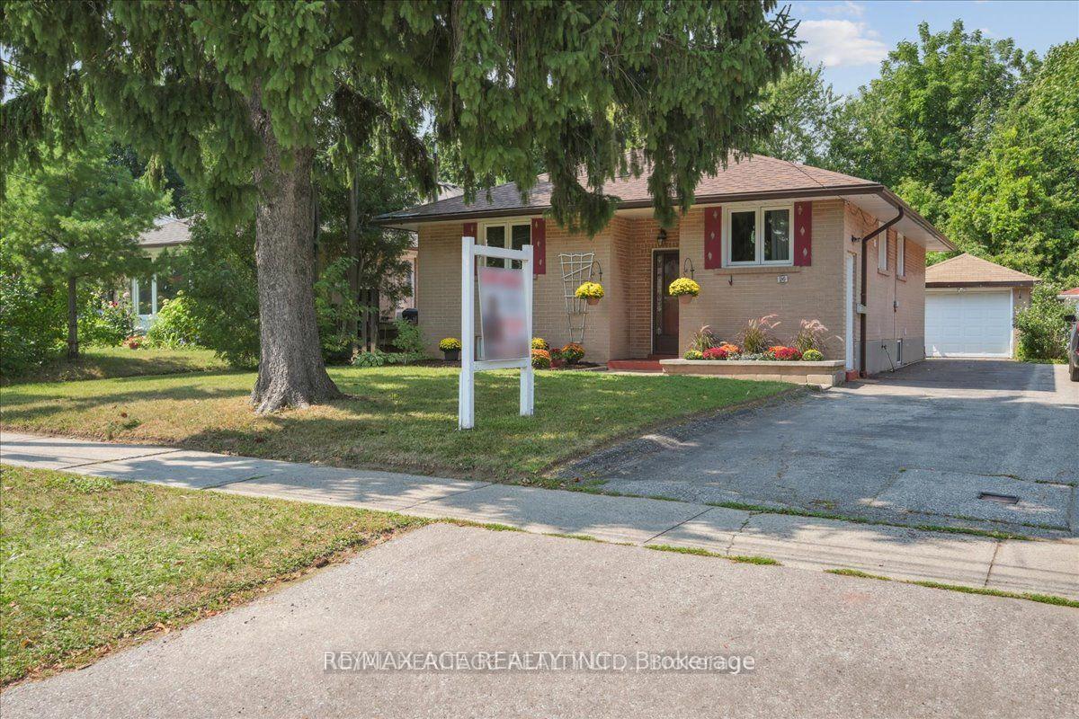 26-oakridge-drive-toronto-scarborough-ontario-e13703602