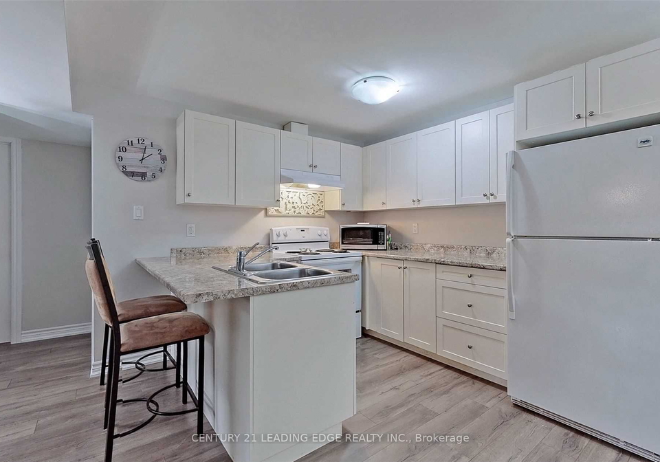 308-elgin-street-w-oshawa-ontario-e13703996