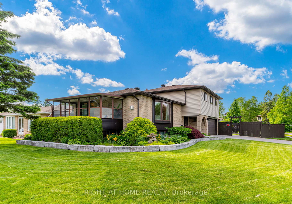 51-lewin-crescent-ajax-ontario-e13704374