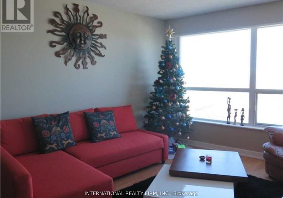 36-lee-centre-drive-toronto-scarborough-ontario-e13704776