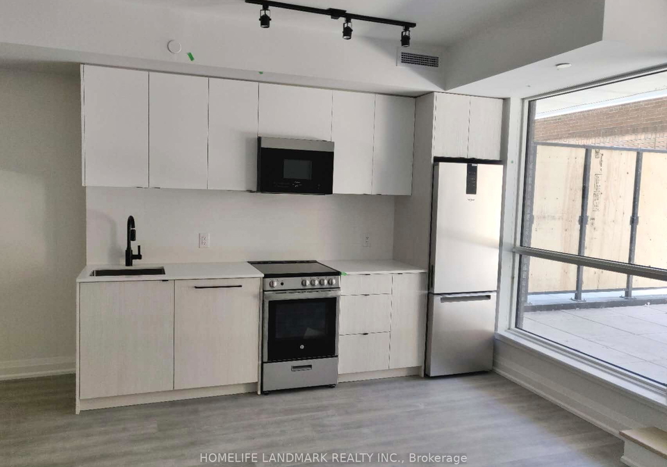 2369-danforth-avenue-toronto-toronto-ontario-e13705270