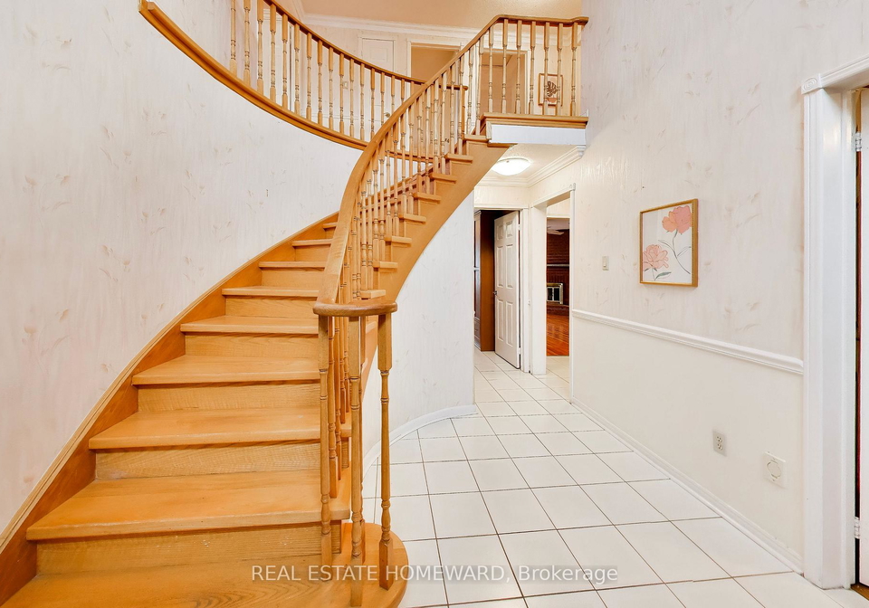 23-hutchcroft-avenue-toronto-scarborough-ontario-e13705970