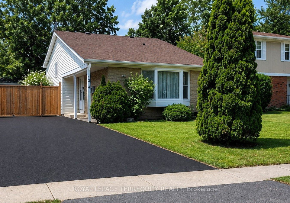 1214-trowbridge-drive-oshawa-ontario-e13706500