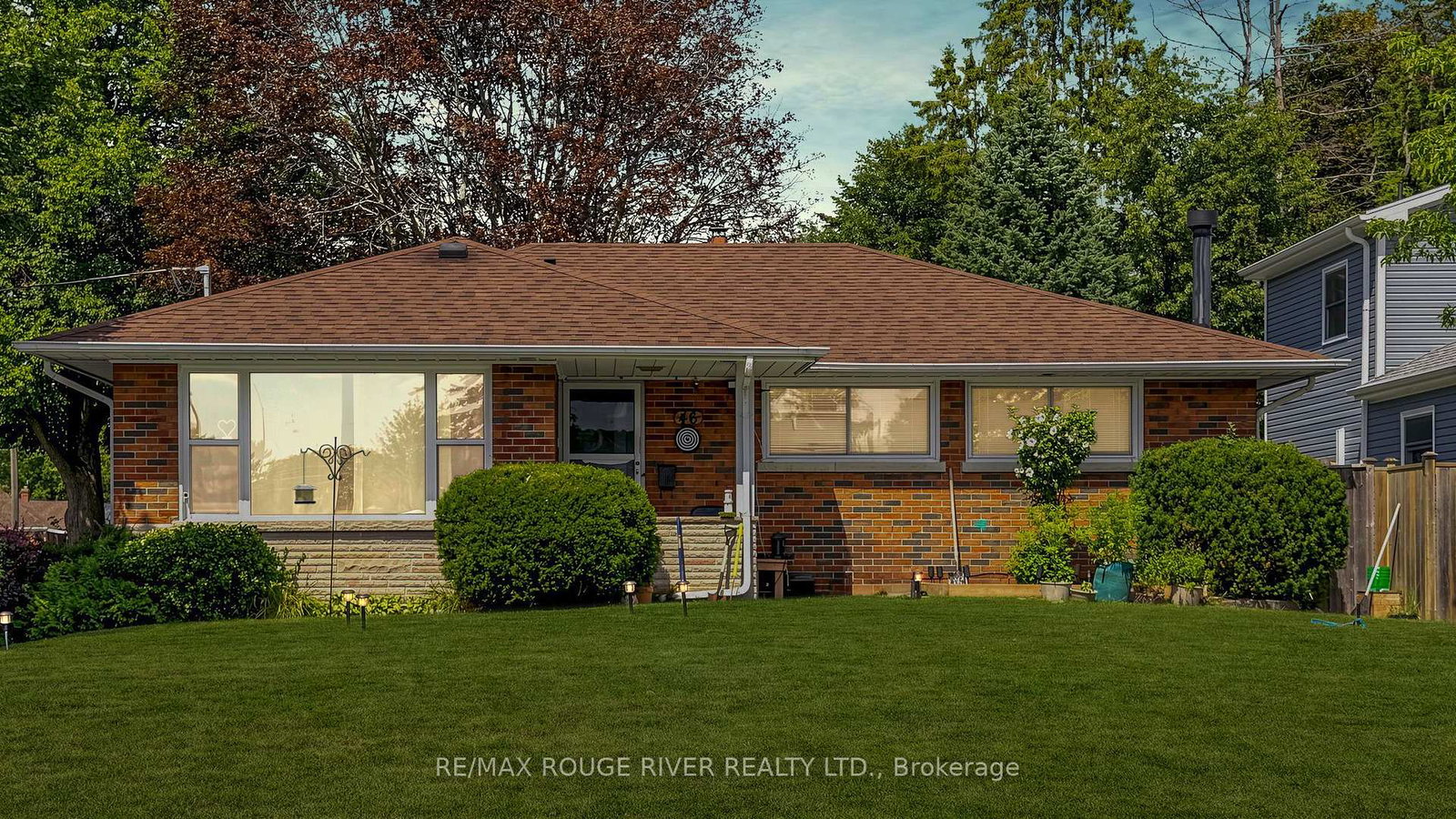 46-sunset-drive-oshawa-ontario-e13706618