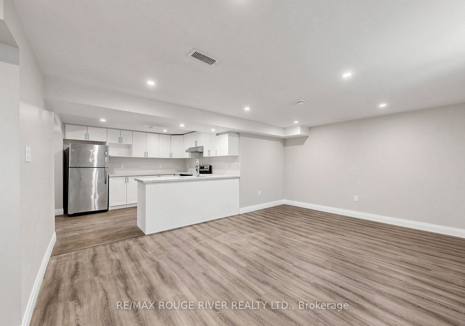 46-sunset-drive-oshawa-ontario-e13706618