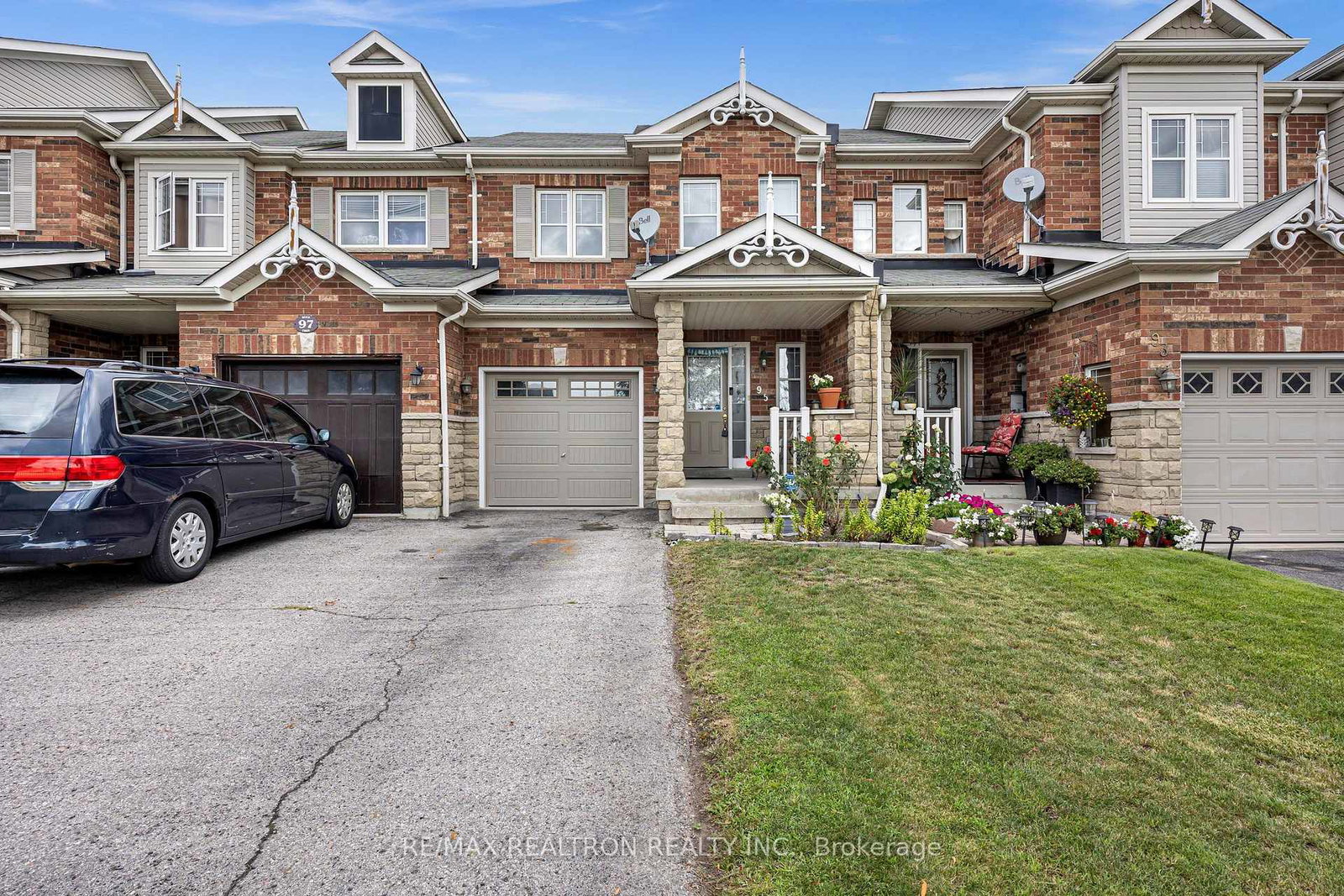 95-beer-crescent-ajax-ontario-e13706666