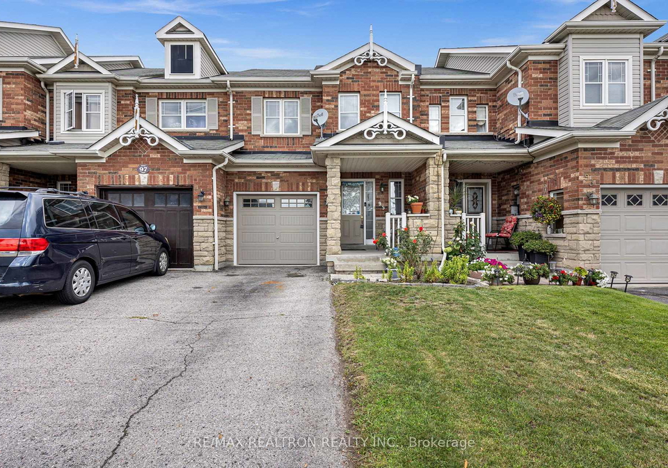 95-beer-crescent-ajax-ontario-e13706666