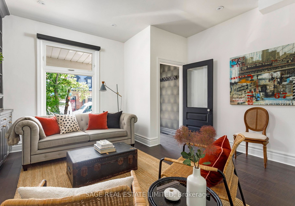 195-boulton-avenue-toronto-toronto-ontario-e13706772