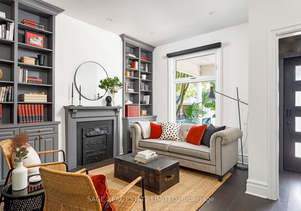 195-boulton-avenue-toronto-toronto-ontario-e13706772