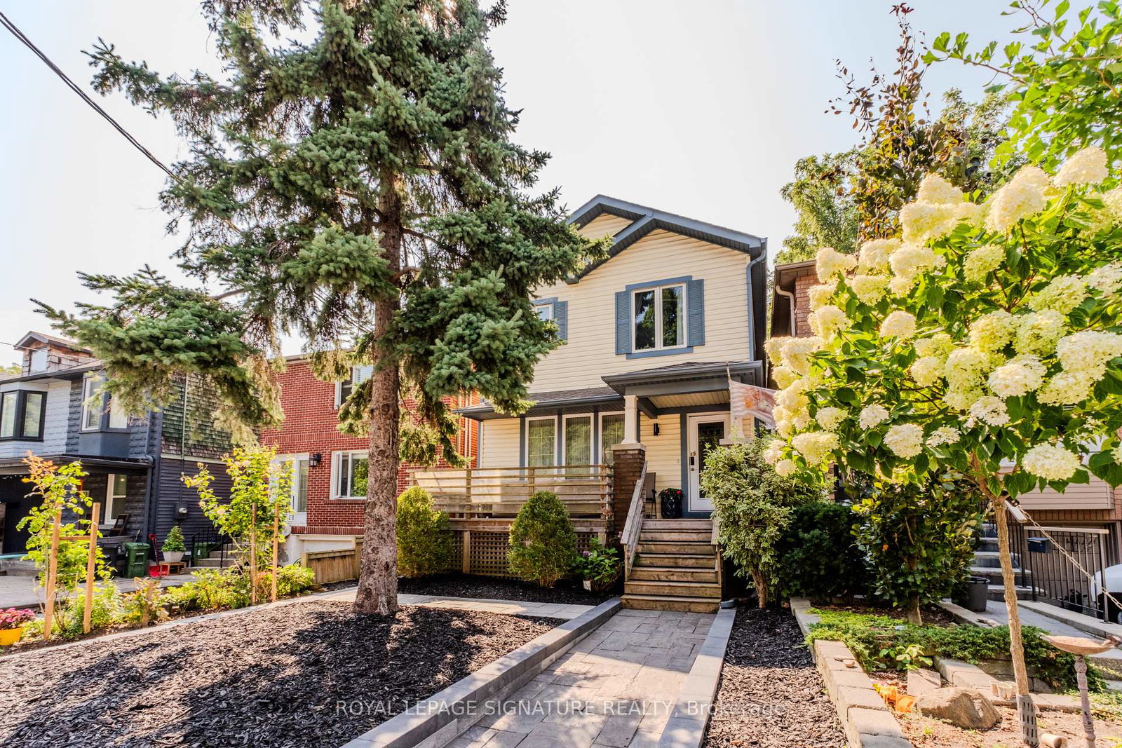 15-battenberg-avenue-toronto-toronto-ontario-e13706818
