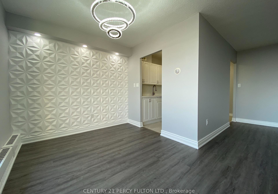 1250-bridletowne-circle-toronto-scarborough-ontario-e13707160