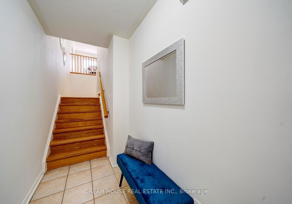 68-mcgonigal-lane-ajax-ontario-e13707716