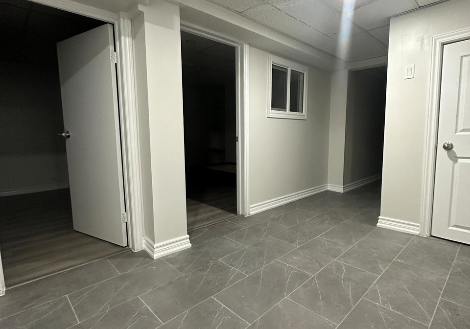 23-gemshaw-crescent-toronto-scarborough-ontario-e13707724
